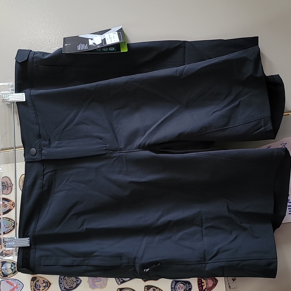 Womens NWT Diamondback XL - 2 in 1 shorts